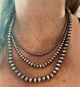 Navajo Pearl 3 Strand Necklace {Silver}
