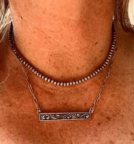 Navajo Pearl Bar Necklace