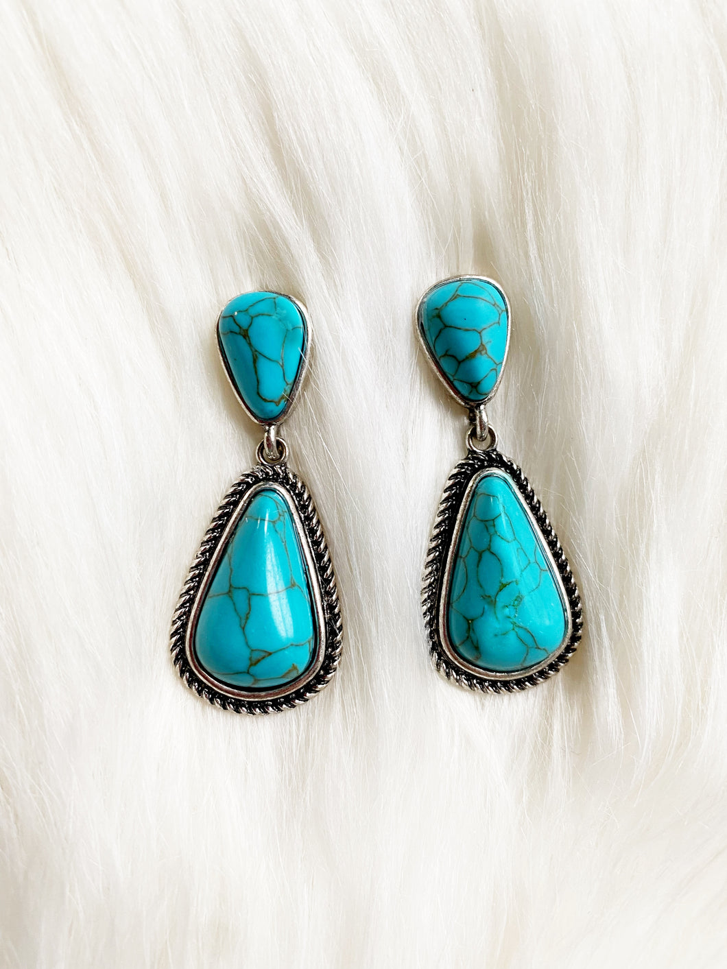 Montana Turquoise Earrings